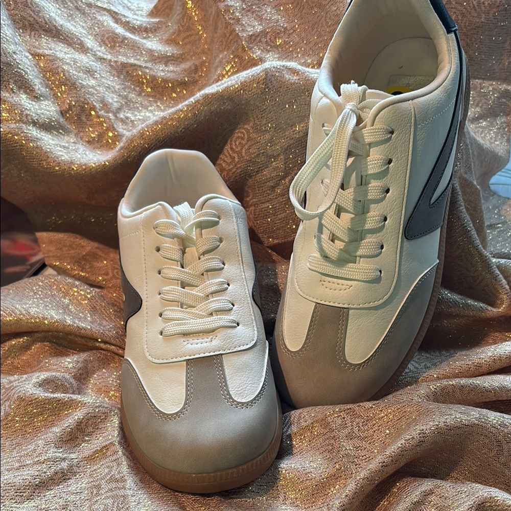 Dolce Vita Men's Sneakers